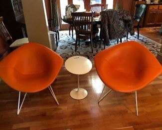 Bertoia chairs. Excellent condition. Marked made in 1973. Knoll international inc., New York.