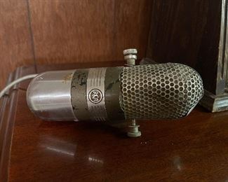 RCA Microphone without Stand (B017) Taking Offers