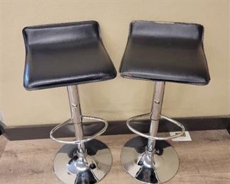 Lot of 2 Barstool - Adjustable