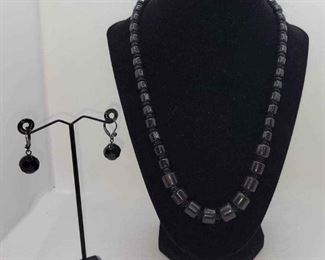 Black Necklace Earrings