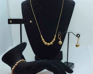 Vintage Avon Necklace, Bracelet  2 Pair of Earrings