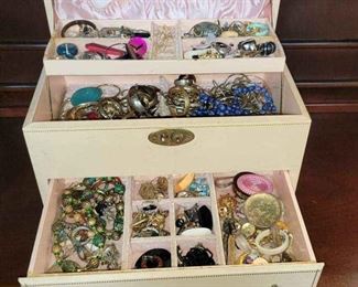 Vintage Jewelry Box with Key Filled With Jewelry Pink Box