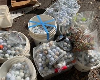 Tons and Tons o golf balls