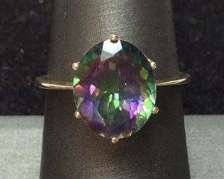 10K GOLD RING WITH GLASS STONE, 2.9G, JEWELRY