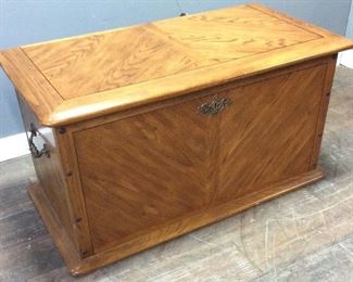  JB SONS WOODWORKS CHEST