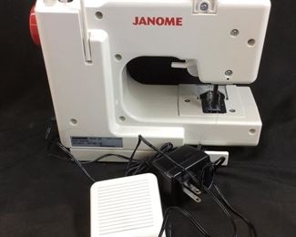 JANOME SEWING MACHINE