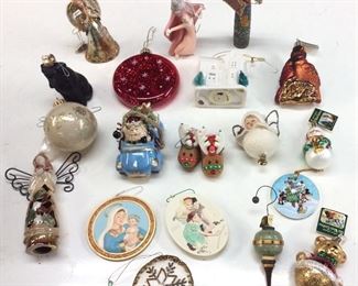 ASSORTED CHRISTMAS ORNAMENTS