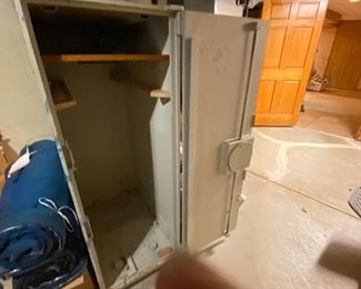 Gun safe in basement. Basement not open to shoppers , tell seller you are interested in safe
