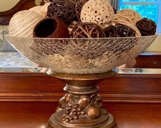 Regency Style Crazed Bowl w/Ornaments