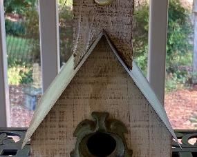 Pacific Rim Birdhouse