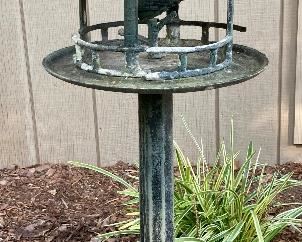Outdoor Metal Birdhouse Decor