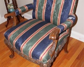 UPHOLSTERED CHIPPENDALE CHAIR