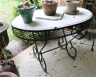 PATIO TABLE MARBLE TOP