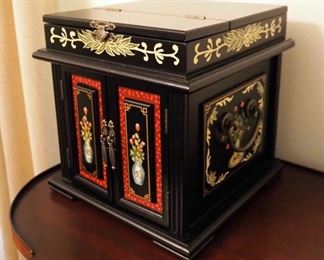 EHI Edward Hecht Importers Hand Painted Jewelry Box With Mirror, 9.5" x 9" x 9"