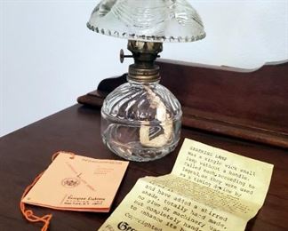 Georgian Lighting Studios Glass Sparking Oil Lamp, 7.5" Tall