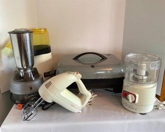 GE Family Size Skillet and Other Appliances