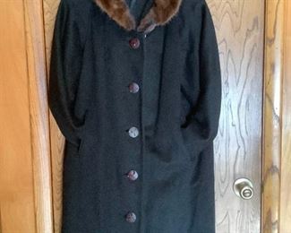 Vintage Womens Long Wool Coat W2 Mink Collars