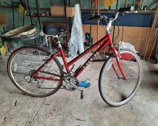 TREK women's bike, 
