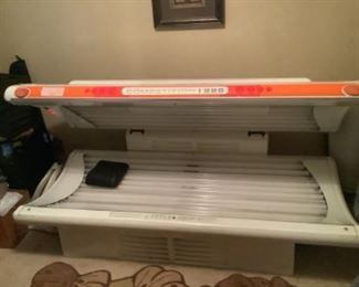 Sun Dash tanning bed
