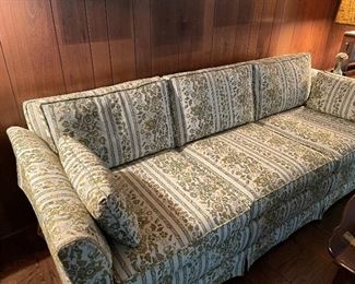 3-cushion couch
