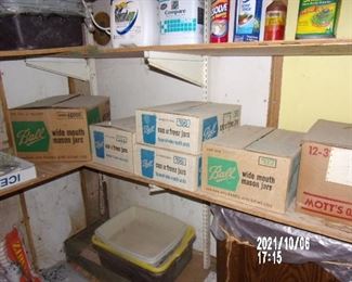 SEVERAL BOXES OF CANNING JARS NEW IN THE BOX