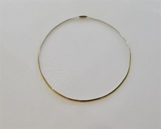 14K choker style necklace