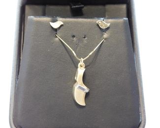 14K shoe charm and 14K bird ear rings