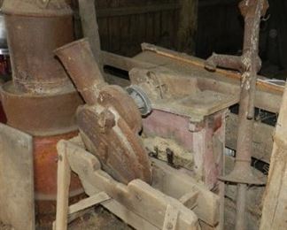 CORN SHELLER WELL PUMP