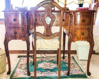 Antique Mahogany Hand Carved Wood Vanity/Desk w/Chair ~ $320.00 29" H x 43" W x 22.5" D BEAUTIFUL CONDITION!  