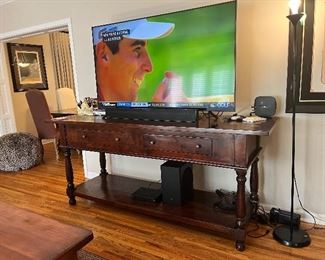 Samsung TV 65” - 4 k - 6 month old