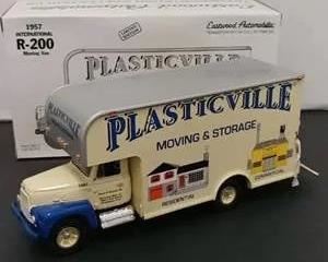 First Gear #19-1671 1957 International R-200 Moving Van * Limited Edition * 1:34