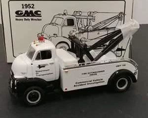 First Gear #19-1125 1952 GMC Heavy Duty Wrecker