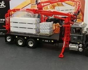 First Gear 19-3365 Mack Granite Material Handler 1:34