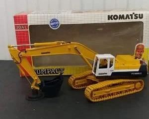 Joal #186 Komat'su PC 400 LC-5 1:32