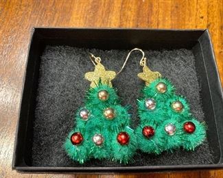 Christmas tree earrings $25