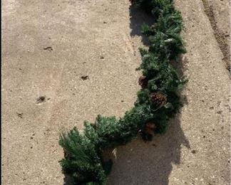 9 foot frontgate Garland $100