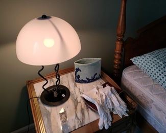 Vintage Memphis style wavy lamp