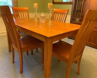 Dining room table and chairs (8 chairs; table leaf extends table to a square that seats 8)