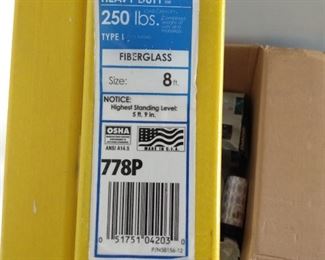 8ft ladder in nearly unused condition