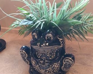 Large Mexican planter