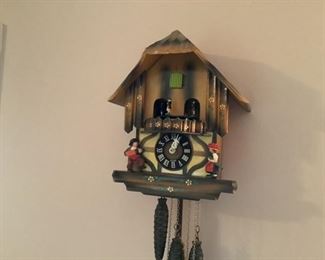 Black forest cuckoo clock