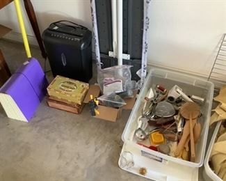 Shredder, kitchen utensils