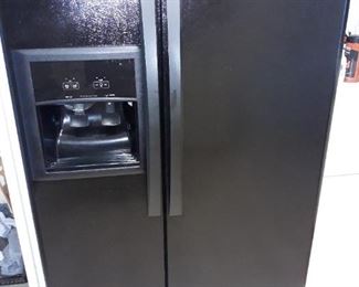 Kenmore side by side refrigerator 