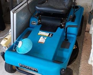 Dixon riding lawn mower