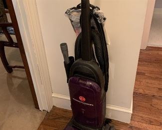 Hoover WindTunnel Lite Vacuum 