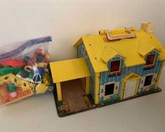 Fisher Price Play Family House/Little People/Accessories