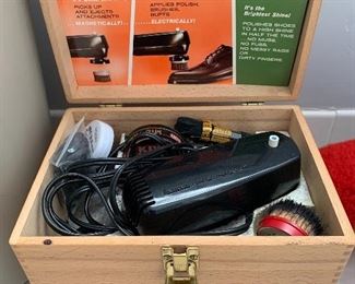Ronson Roto-Shine Electric Shoe Polisher