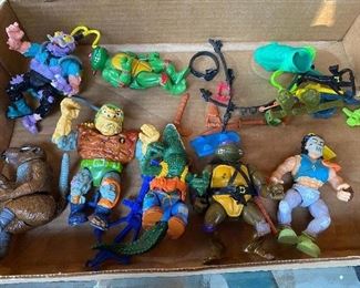 Vintage Teenage mutant Ninja Turtle Figures