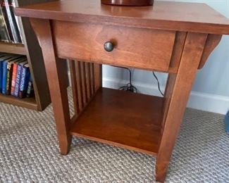 Arts and Crafts Style End Table