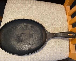 Cast Iron Wagner Sizzle Server 